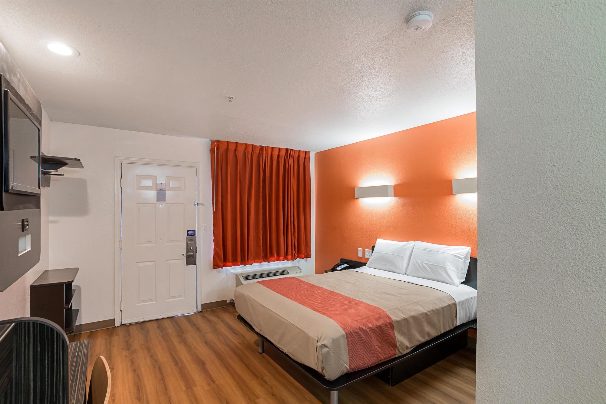 Motel 6-Grand Prairie, Tx - Near Six Flags Drive Exteriér fotografie